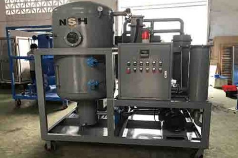 真空滤油机怎样保养延伸“寿命”？？？？？？